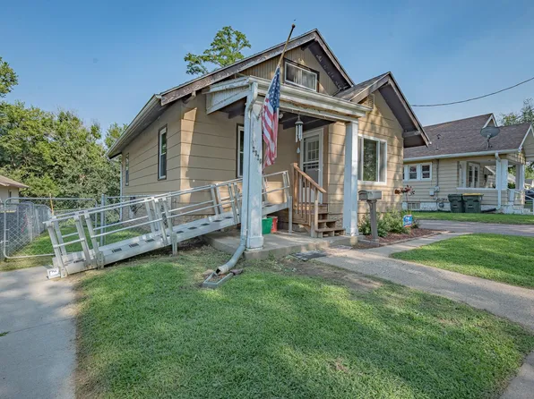 2320 S Royce St, Sioux City, IA 51106
