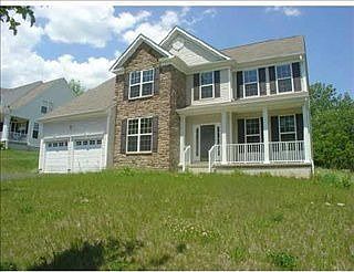 1st image of 9 Galloway Ln