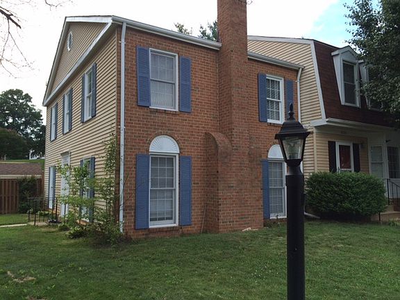 4th image of 4536 Blue Jay Ct