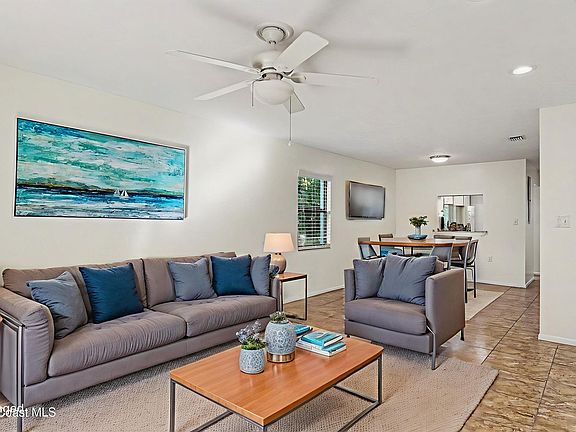 4th image of 144 Kristi Dr