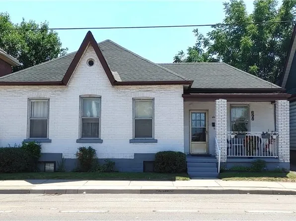698 Cannon St E, Hamilton, ON L8L 2G7