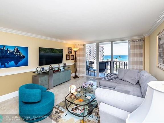 5th image of 1150 Hillsboro Mile APT 512