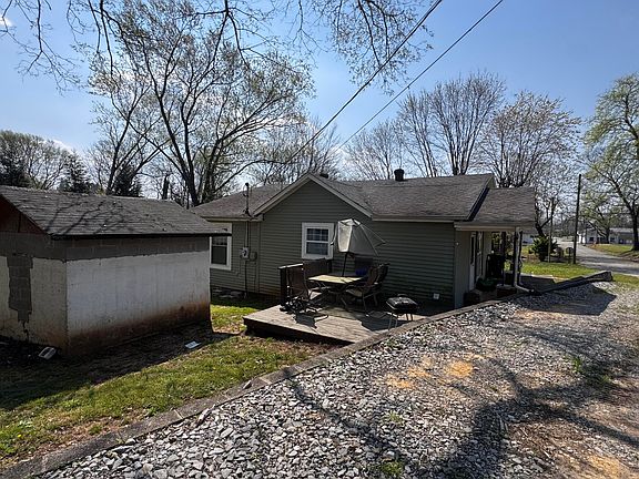 5th image of 169 E Maryland Ave