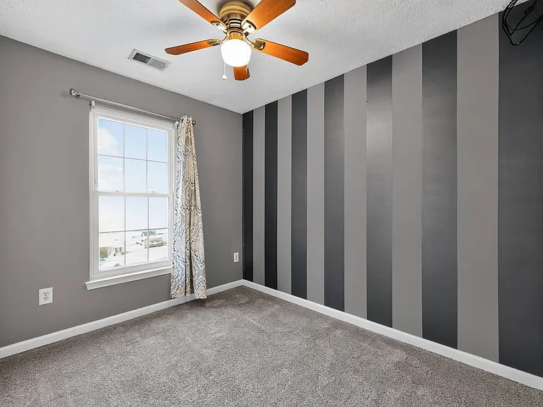 8155 Deer Chase Ln — Photo 19
