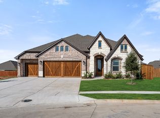 2205 Prestwick Dr, Royse City, TX 75189