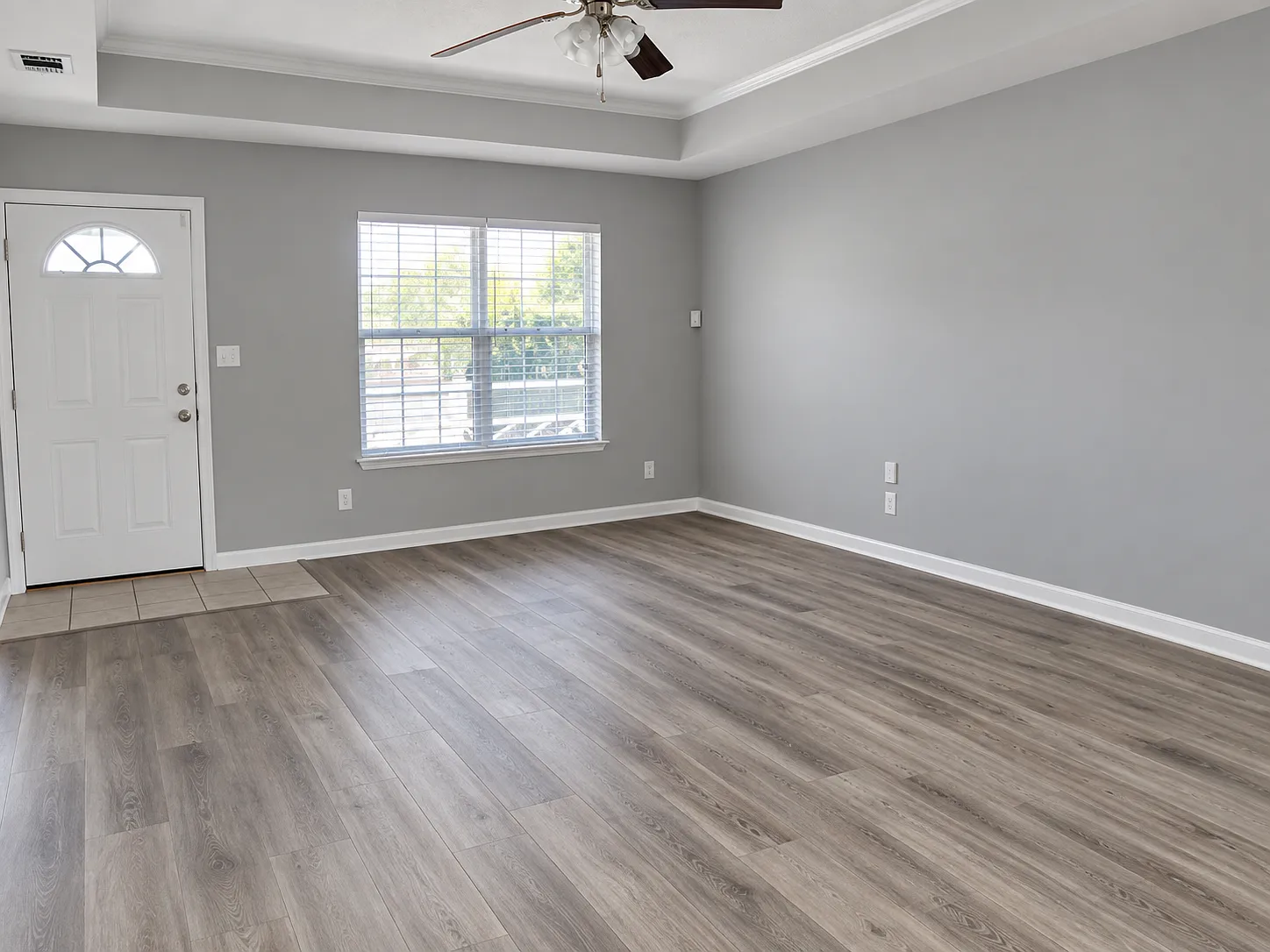 4 bed, 1365 sqft, $1,695 — Photo 2