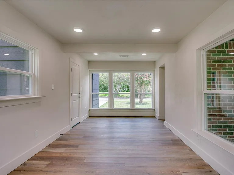 3407 La Verne Ave — Photo 16