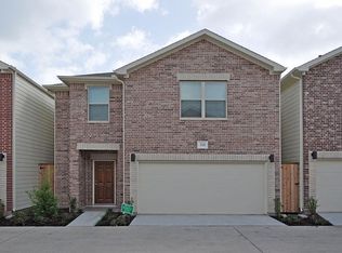 3708 Main Poplar Dr, Houston, TX 77025