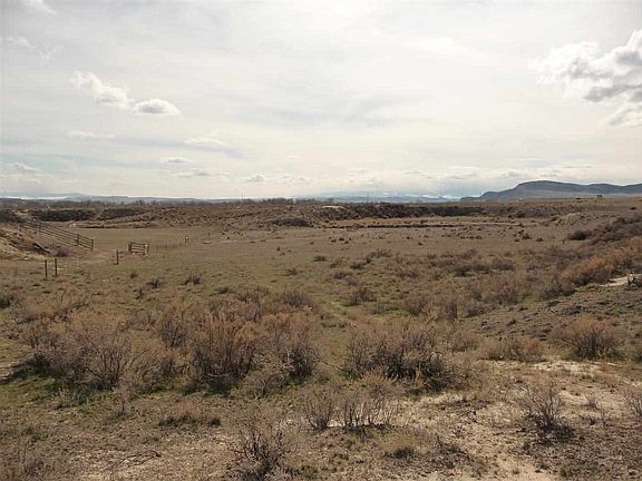 2nd image of Nhn Old Town Rd