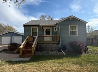 1610 W 5th St, North Platte, NE 69101