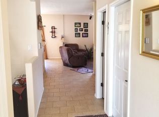 6704 Glenlochy Way NE, Albuquerque, NM 87113