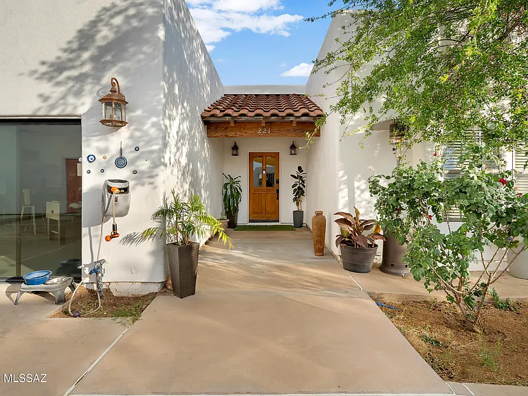221 Paseo Tamex — Photo 41