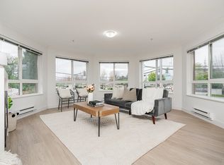 14960 102a Ave #215, Surrey, BC V3R 6A3