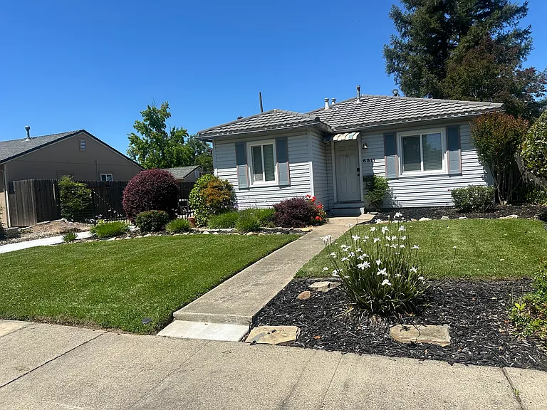 Nice landscaped front entrance