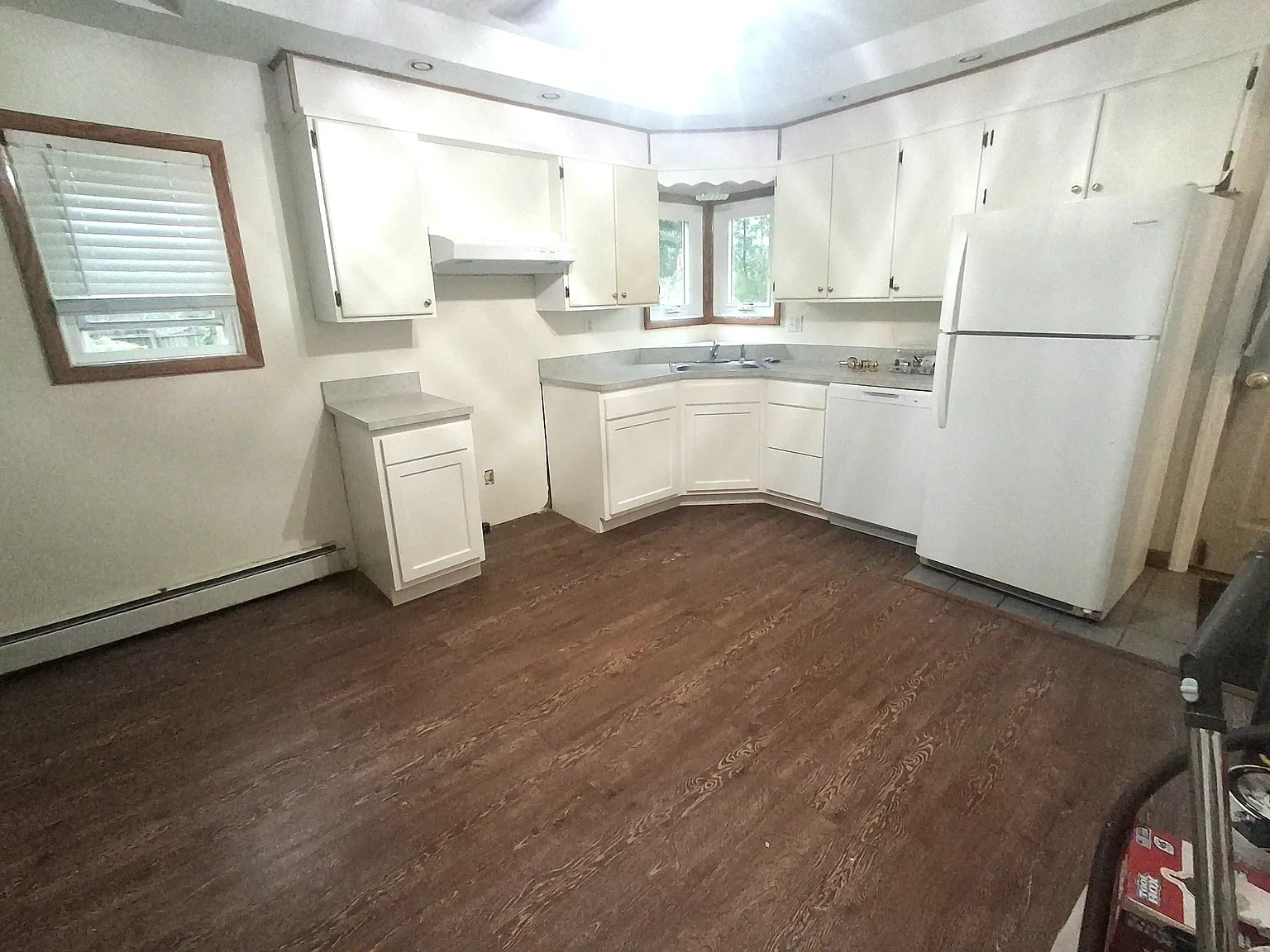5 bed, 2070 sqft, $1,600 — Photo 3