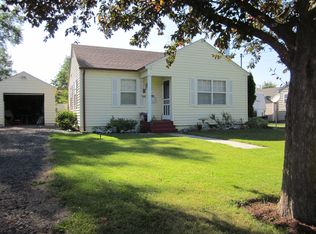 302 SE 2nd St, Enterprise, OR 97828