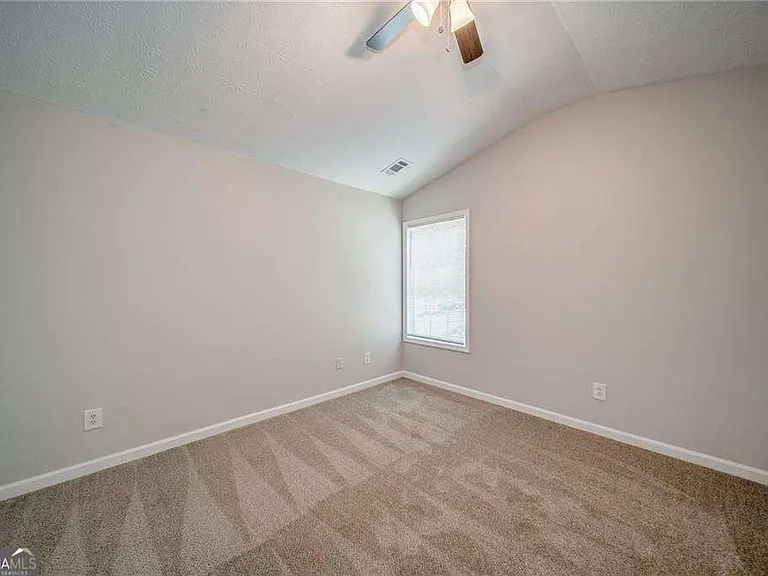 132 Diamond Ridge Ave — Photo 22