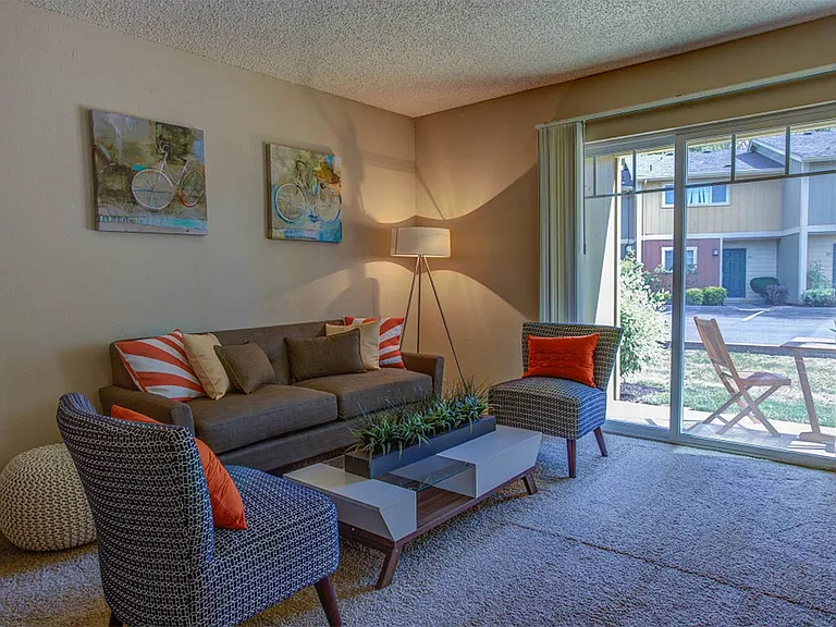 Commons at Timber Creek Apartments — Photo 27