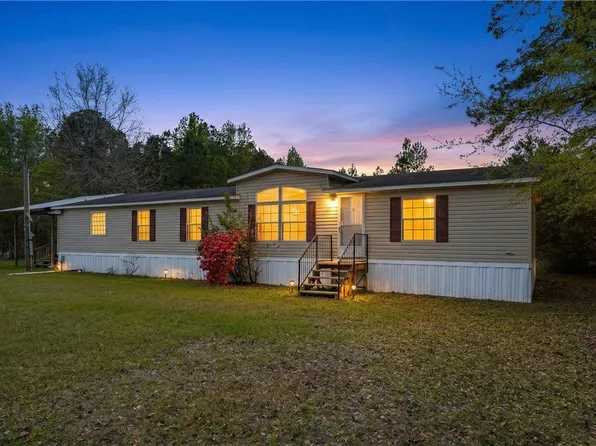 1298 Lee Road, Pembroke, GA 31321