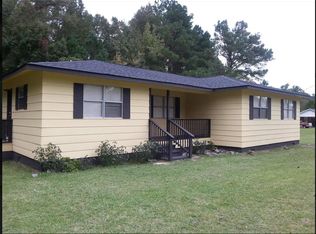 516 Goldensand Ln, Moncks Corner, SC 29461