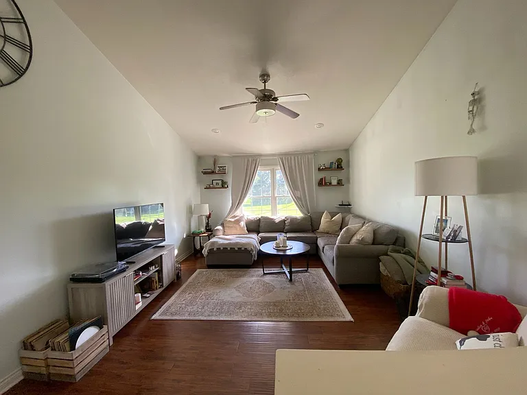 27799 Birmingham Ct — Photo 4