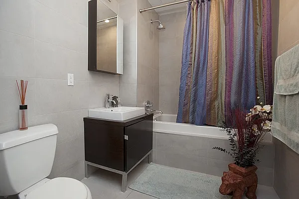 Sold by Nest Seekers International | media 31