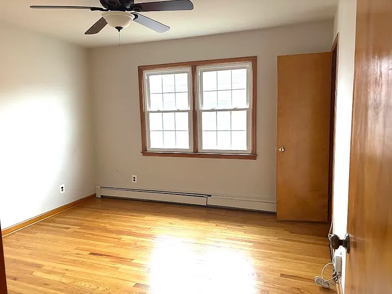 518 Ridge Rd #3 — Photo 6