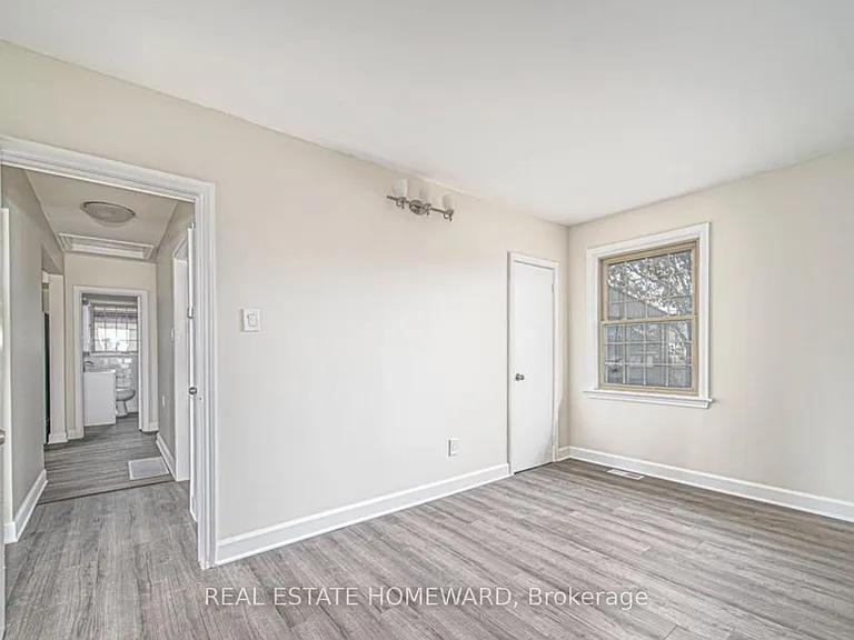 668 Harold Dr — Photo 16