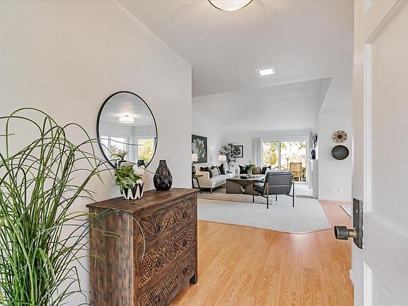 4th image of 8067 Winery Ct