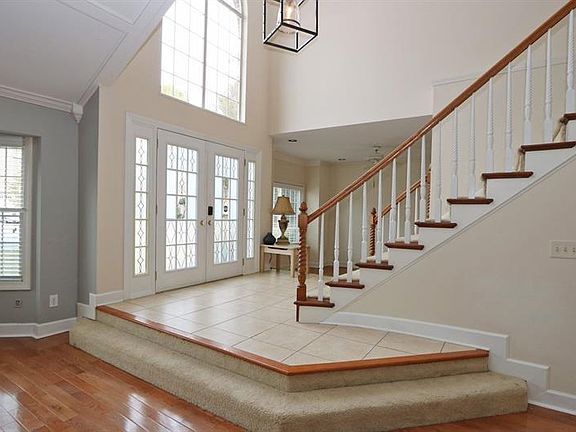 5th image of 2342 Oakwood Way SE #0