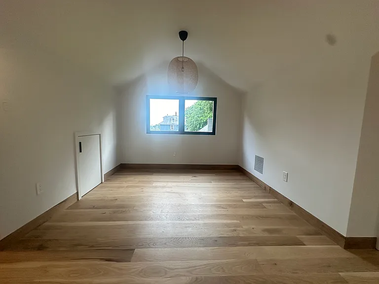 13 Longview Ct — Photo 9
