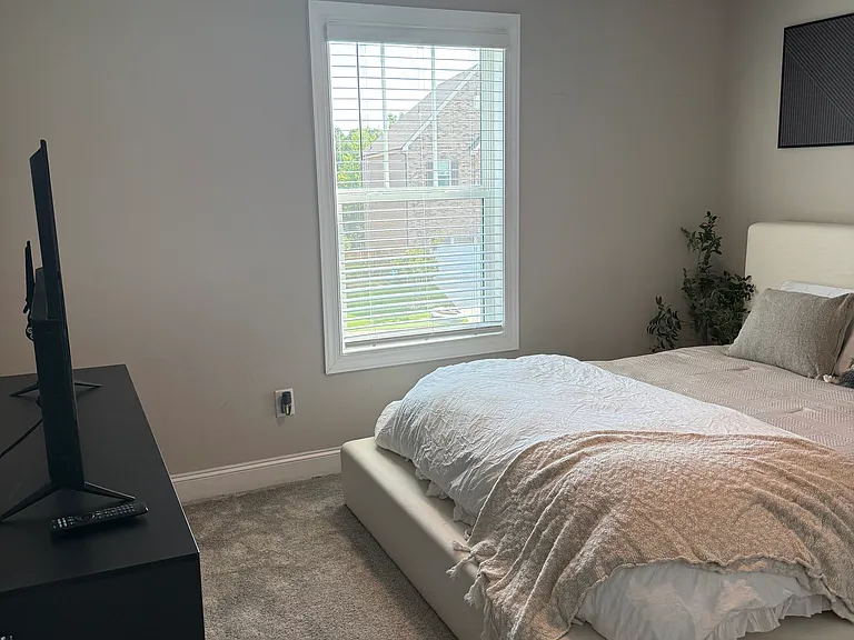 938 Whitemarsh Ave — Photo 27