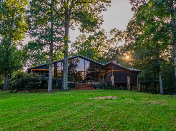 179 County Road 2790, Shelbyville, TX 75973