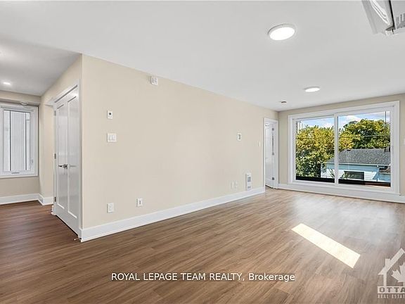 2nd image of 366 Winona Ave #3