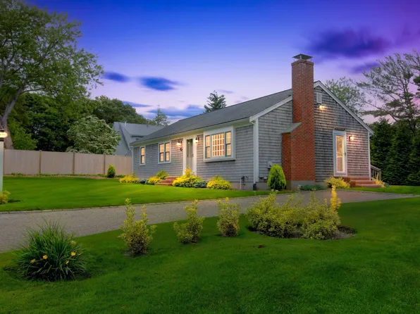 48 Fourth Avenue, West Hyannisport, MA 02672