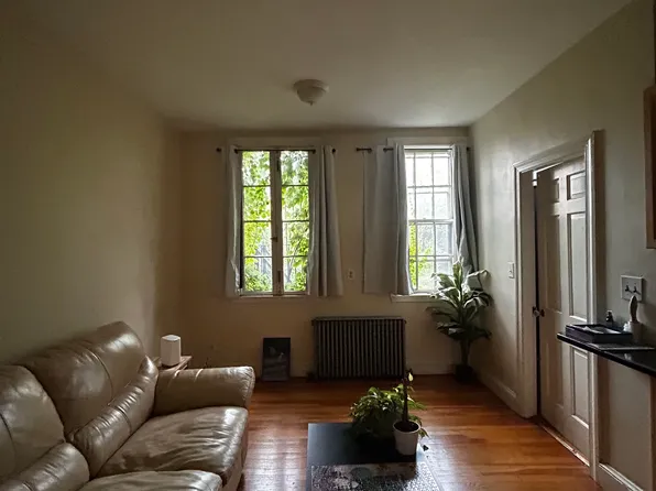 97 W Cedar St #2, Boston, MA 02114