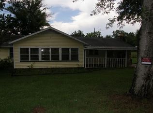 522 Anniston Beach Rd, Anniston, AL 36206