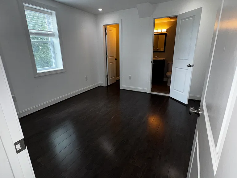 5614 7th St NW #2 — Photo 10
