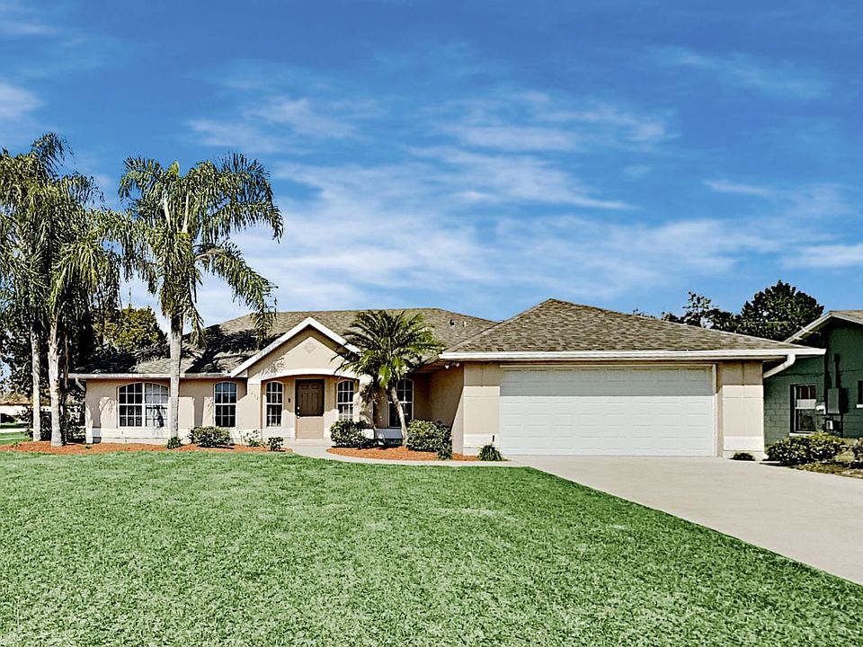 1st image of 1202 Voyager St