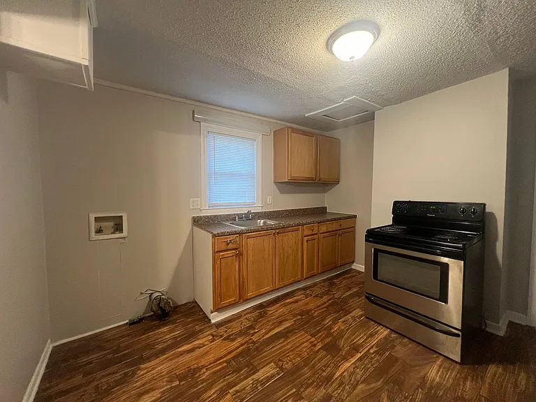 618 Granite Ave — Photo 5