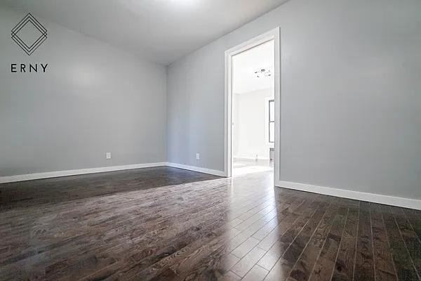 Rented by ERNY LLC | media 2