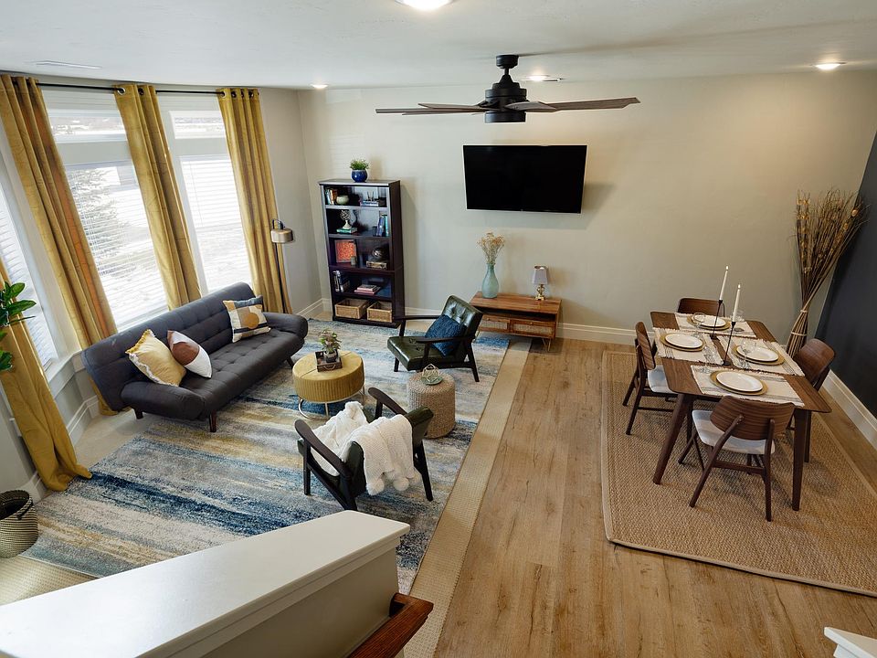 1st image of 908 S Lincoln Ave #5