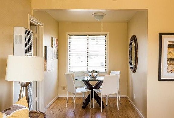 3rd image of 1575 Pershing Dr APT F