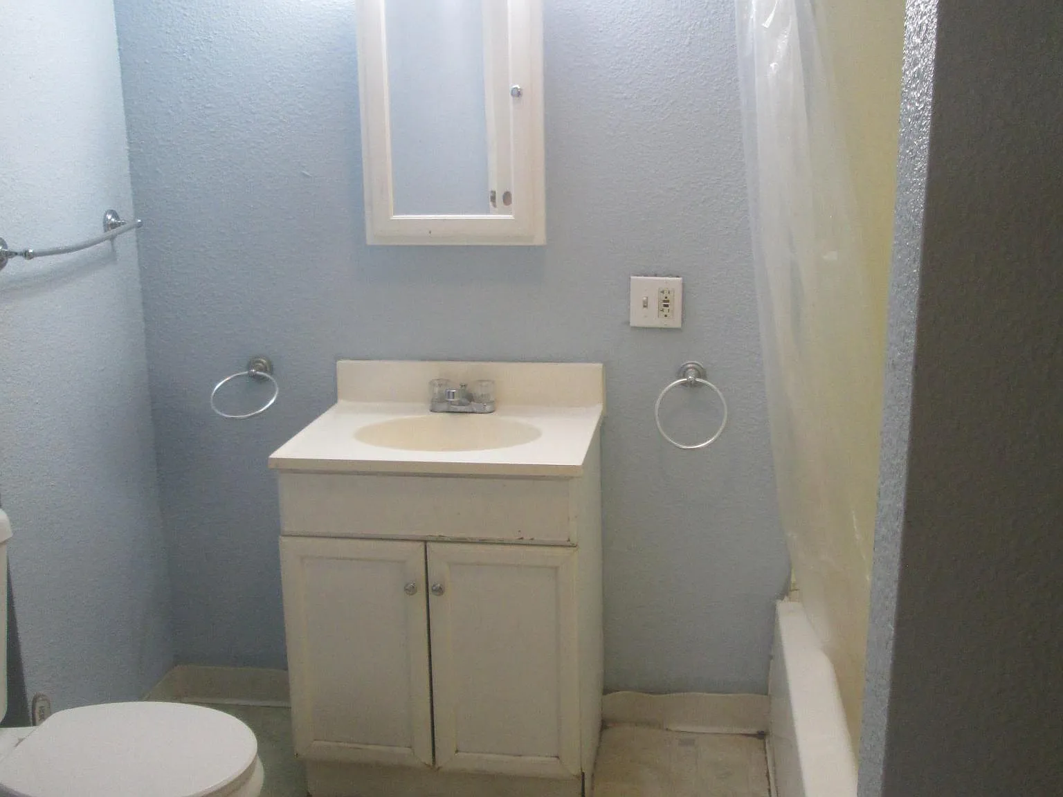 2 bed, 1216 sqft, $1,000 — Photo 4