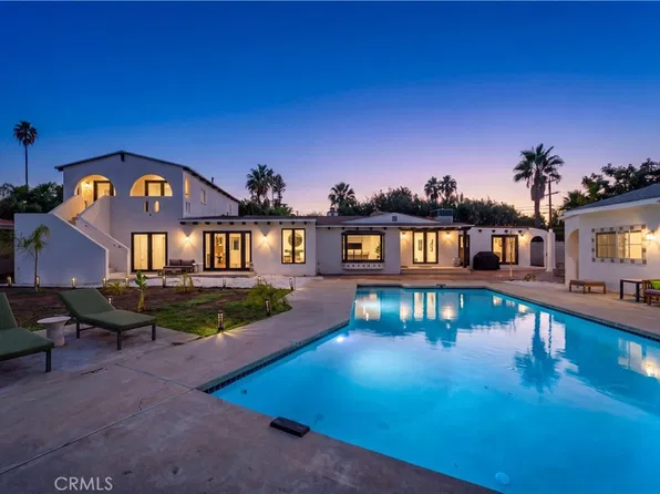 14748 Valerio St, Van Nuys, CA 91405