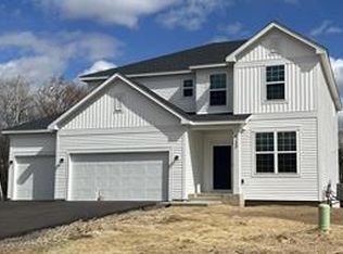3749 Holbrook Dr, Waconia, MN 55387