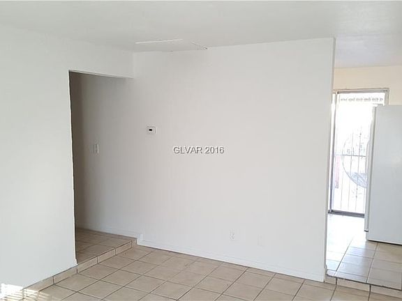 3rd image of 3908 Palos Verdes St #1