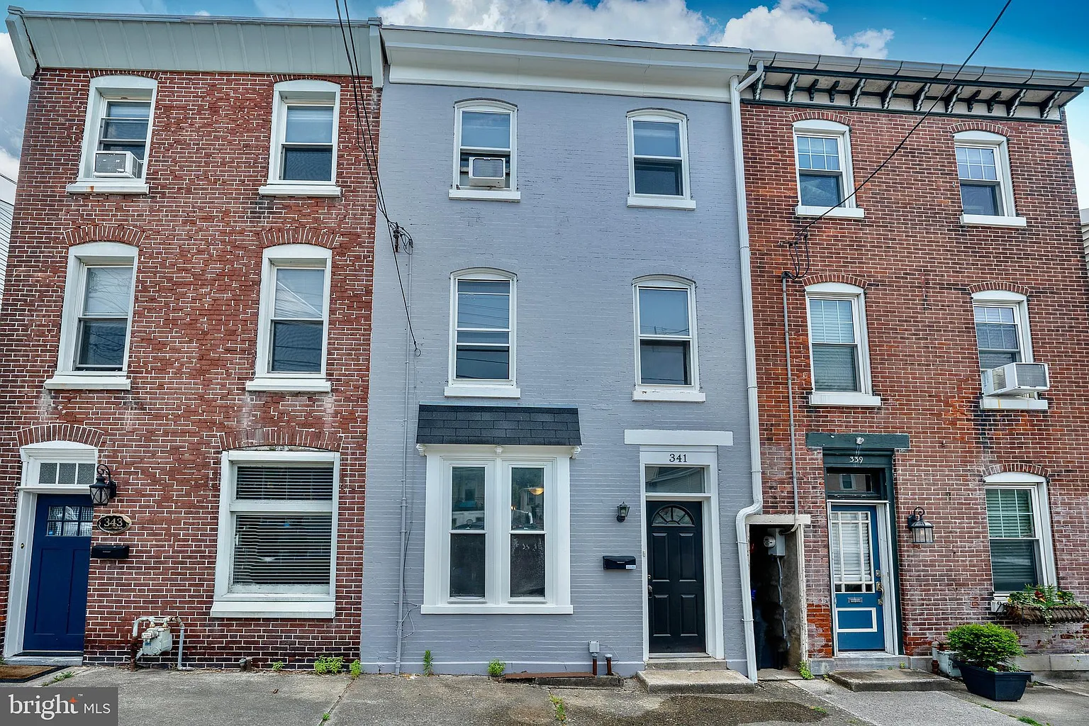 341 Spring Mill Ave photo 1