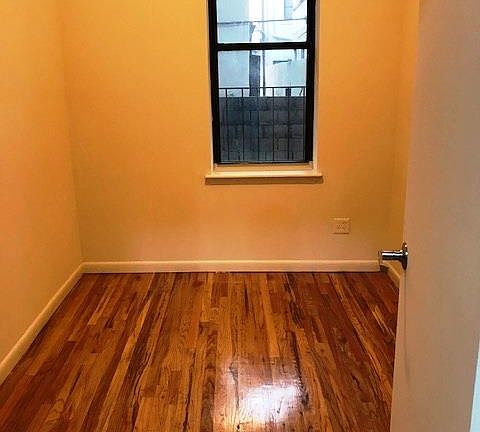 2nd image of 122 W 137th St APT 1C