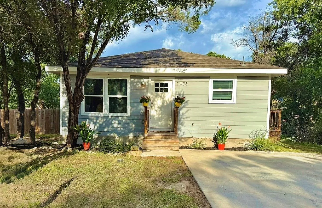 2 bed, 2.0 bath, 1000 sqft, $1,900 — Photo 3